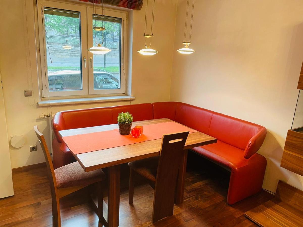 فيينا Super Deluxe Apartment - Near U6, U3 In City Center المظهر الخارجي الصورة